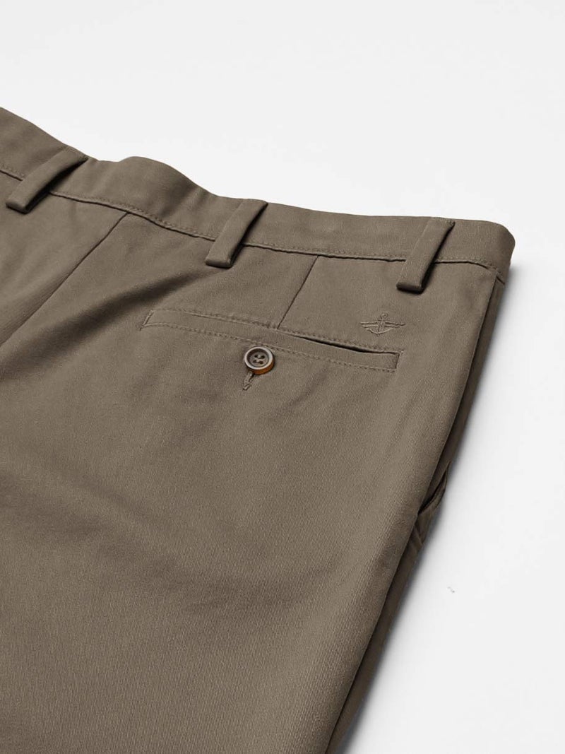 Dockers Men's Classic Fit Easy Khaki Pants-Pleated (Standard and Big & Tall), Dark Pebble, 44W x 28L - Image 5